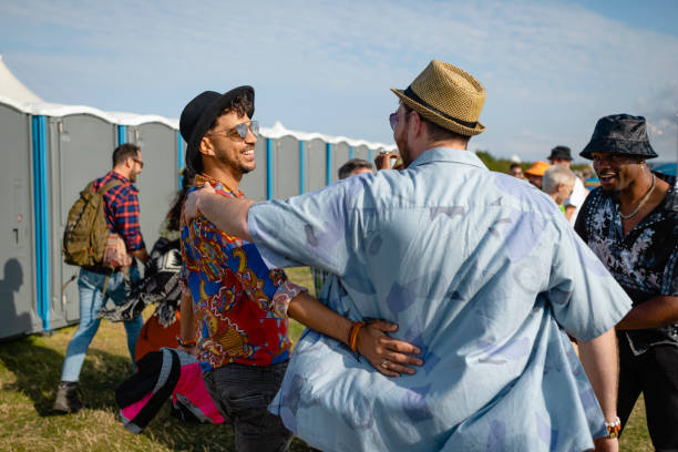 Best Luxury portable toilet rental  in Rhinelander, WI